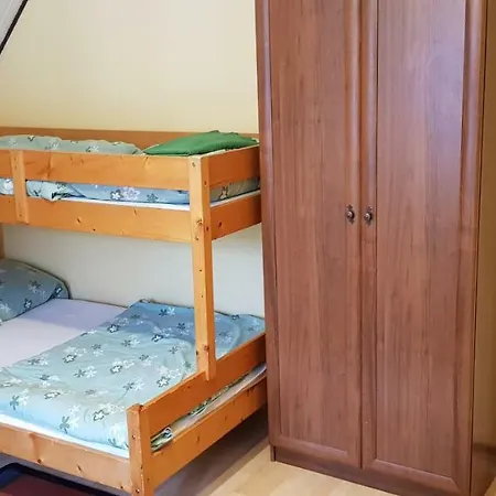 Dom Pod Lasem Maison d'hôtes Korbielów